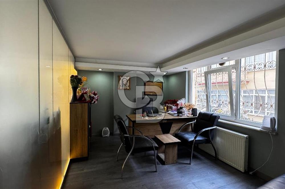 Şehrin Kalbinde 245 m² 3 Katlı Mimar Dokunuşlu Hazır Kiracılı Ticari Mülk