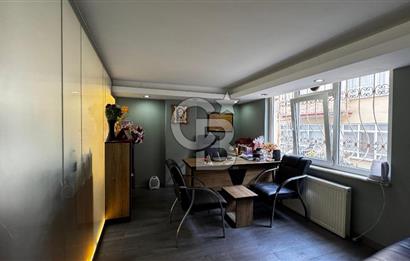 Şehrin Kalbinde 245 m² 3 Katlı Mimar Dokunuşlu Hazır Kiracılı Ticari Mülk