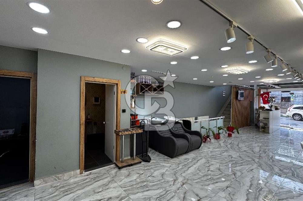Şehrin Kalbinde 245 m² 3 Katlı Mimar Dokunuşlu Hazır Kiracılı Ticari Mülk