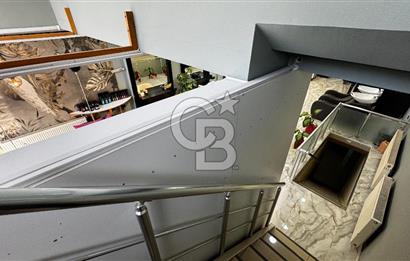Şehrin Kalbinde 245 m² 3 Katlı Mimar Dokunuşlu Hazır Kiracılı Ticari Mülk