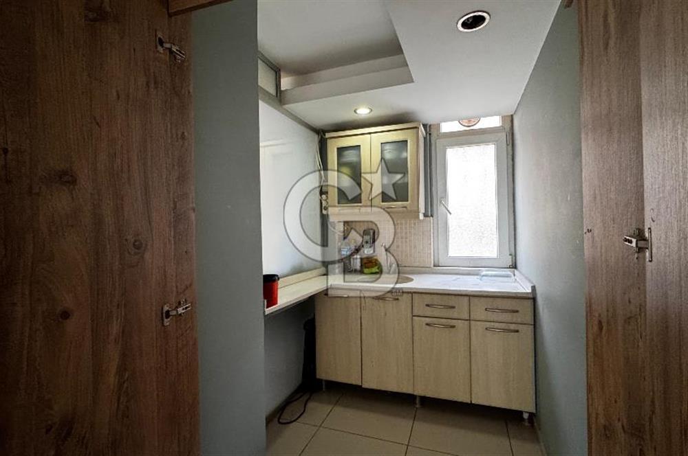 Şehrin Kalbinde 245 m² 3 Katlı Mimar Dokunuşlu Hazır Kiracılı Ticari Mülk