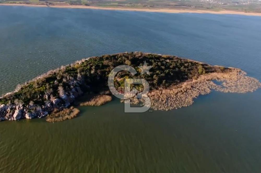 CB CLASS GÖLYAZI SATILIK ADA