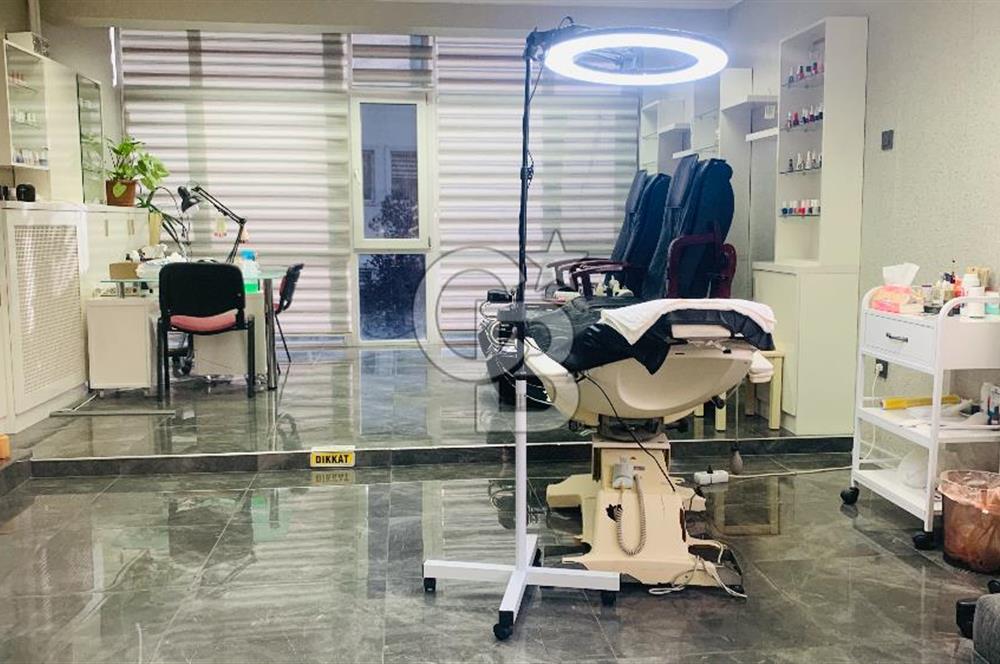 TUNALI HİLMİDE ÇALIŞIR HALDE DEVREN KİRALIK GÜZELLİK SALONU