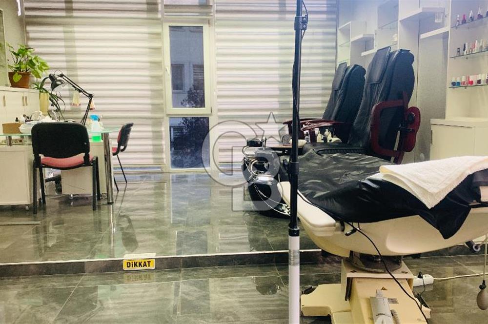 TUNALI HİLMİDE ÇALIŞIR HALDE DEVREN KİRALIK GÜZELLİK SALONU