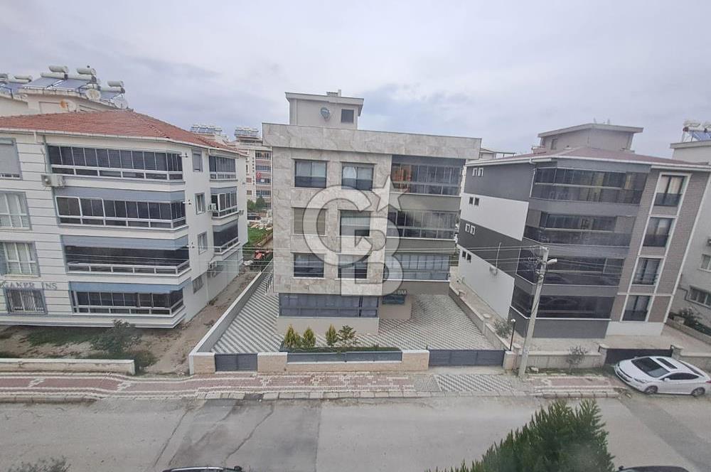 Torbalı'da Geniş Ferah Bakımlı Daire