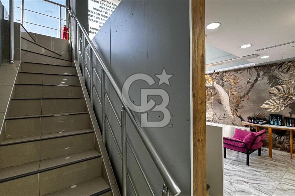 Şehrin Kalbinde 245 m² 3 Katlı Mimar Dokunuşlu Hazır Kiracılı Ticari Mülk