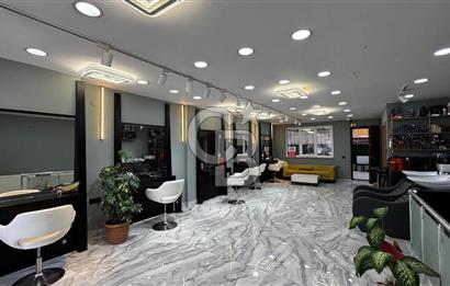 Şehrin Kalbinde 245 m² 3 Katlı Mimar Dokunuşlu Hazır Kiracılı Ticari Mülk