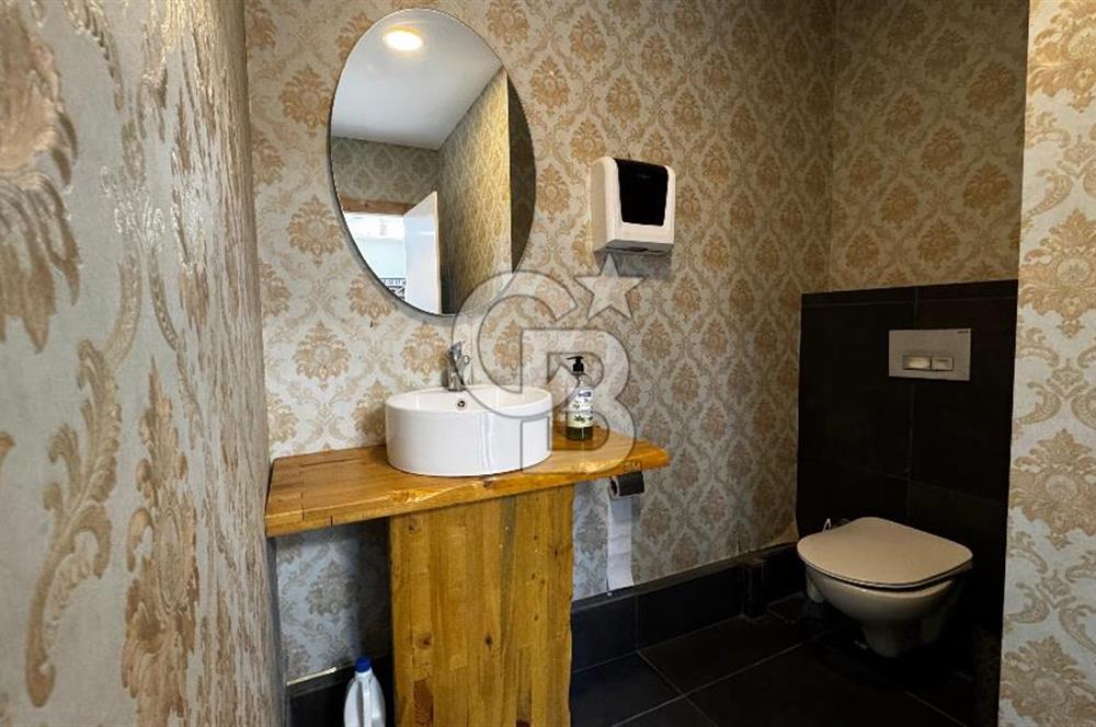 Şehrin Kalbinde 245 m² 3 Katlı Mimar Dokunuşlu Hazır Kiracılı Ticari Mülk