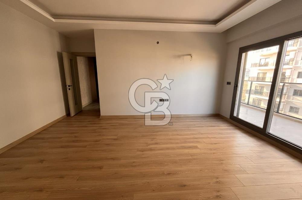 Menemen Cumhuriyet mah.Lüks site içinde satılık 2+1 sıfır daire