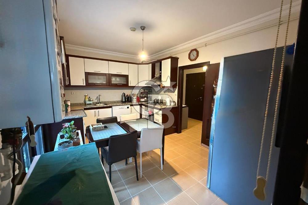 MUSTAFA KEMAL'DE İŞ YERİ VE KONUTA UYGUN KATTA SATILIK DAİRE