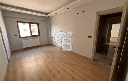 Menemen Cumhuriyet mah.Lüks site içinde satılık 2+1 sıfır daire