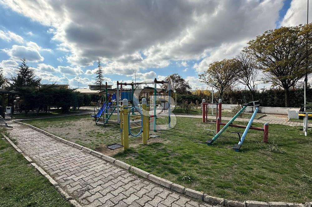 Ergazi Mah. ÖZAŞIYAN Sitesinde 3+1 SATILIK DAİRE