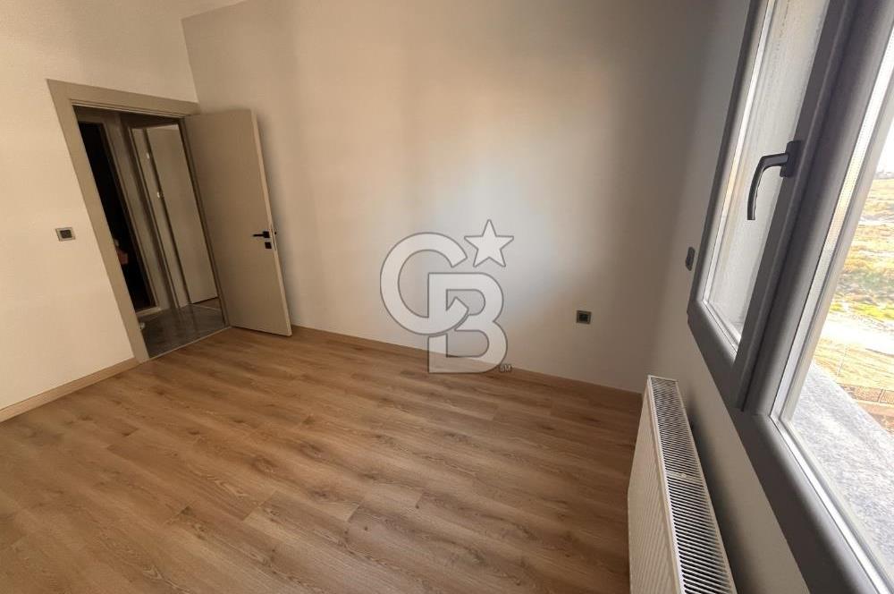 Menemen Cumhuriyet mah.Lüks site içinde satılık 2+1 sıfır daire