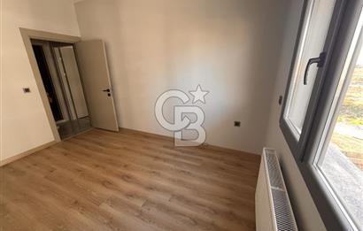 Menemen Cumhuriyet mah.Lüks site içinde satılık 2+1 sıfır daire