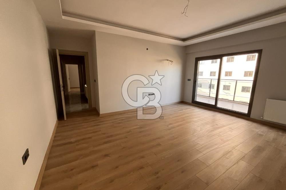 Menemen Cumhuriyet mah.Lüks site içinde satılık 2+1 sıfır daire