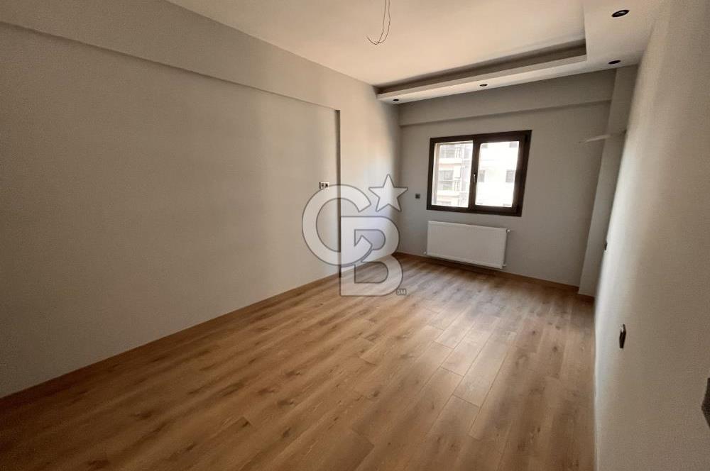 Menemen Cumhuriyet mah.Lüks site içinde satılık 2+1 sıfır daire