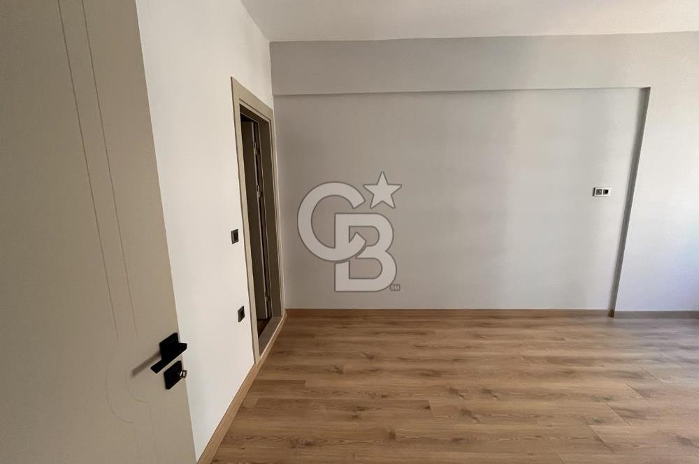 Menemen Cumhuriyet mah.Lüks site içinde satılık 2+1 sıfır daire