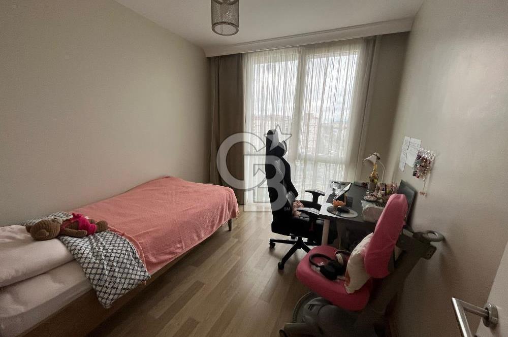 İstanbul Pendik Viaport Avm Karşısı Site içi 2+1 Geniş Satılık Daire