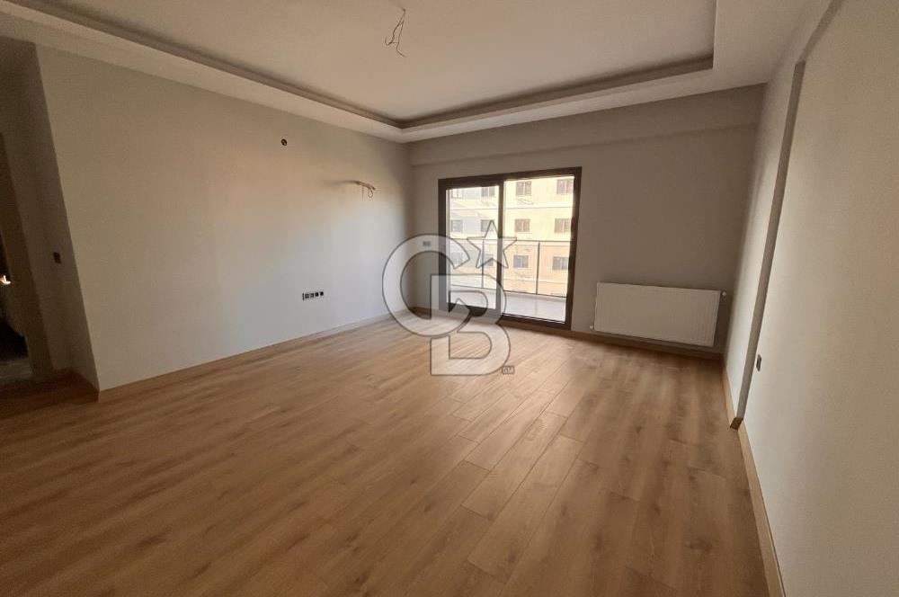 Menemen Cumhuriyet mah.Lüks site içinde satılık 2+1 sıfır daire