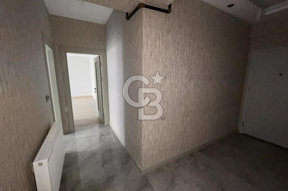 Menemen Cumhuriyet mah.Lüks site içinde satılık 2+1 sıfır daire