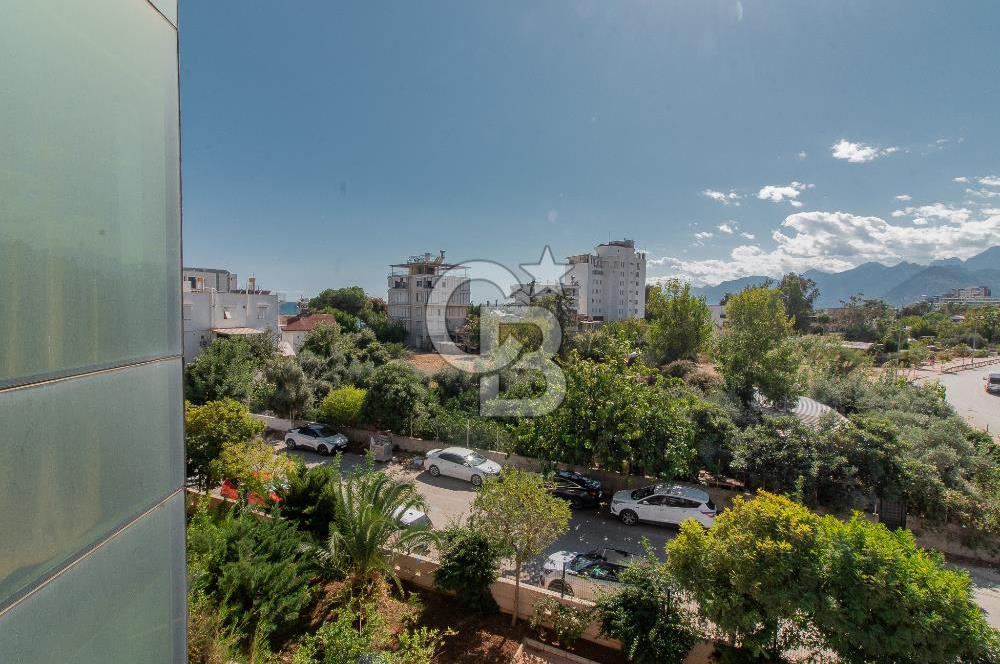 KONYAALTI SAHİLİN'DE 1+1 EŞYALI SİTE İÇERİSİNDE KİRALIK DAİRE