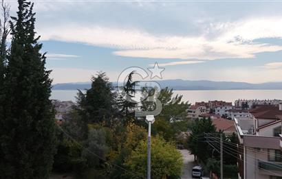 Darıca Konakları’nda, Sakin Yaşam Sunan Ferah 4+1 Tripleks Villa