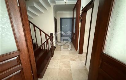 Darıca Konakları’nda, Sakin Yaşam Sunan Ferah 4+1 Tripleks Villa