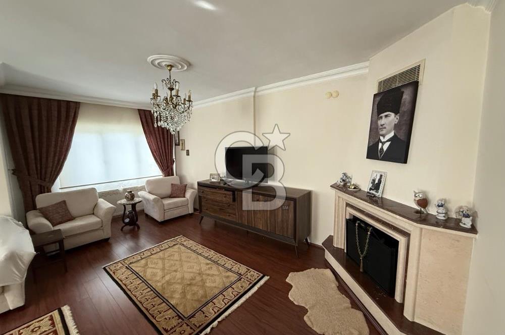 Darıca Konakları’nda, Sakin Yaşam Sunan Ferah 4+1 Tripleks Villa