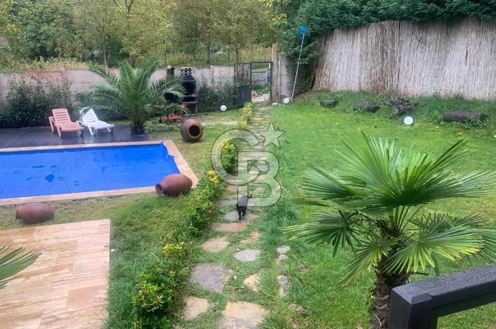 Sapanca, Muradiye'de 4.356,47 m² arsa + 2 Adet Havuzlu Bungalov