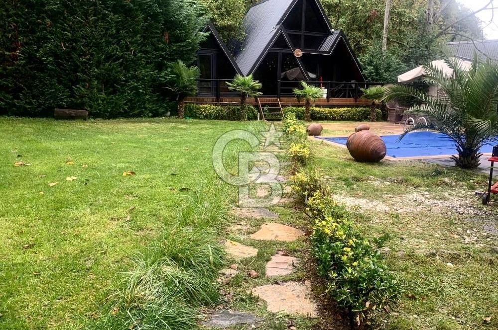 Sapanca, Muradiye'de 4.356,47 m² arsa + 2 Adet Havuzlu Bungalov