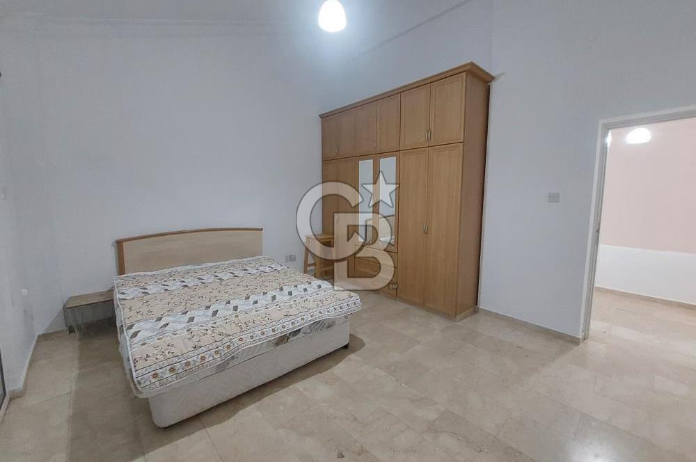 Girne Lapta Bölgesinde Kiralık 3+1 Havuzlu Villa !!!
