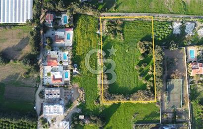 Girne Lapta Bölgesinde Denize 300 Metre Mesafede Satılık Arazi !!!