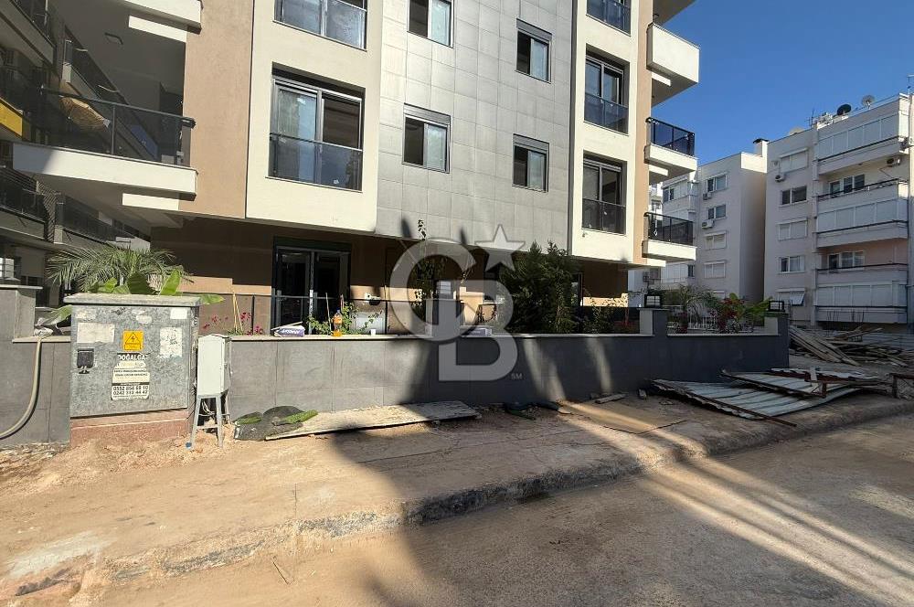 BAHÇELİEVLER LÜKS SIFIR DENİZE YÜRÜME MESAFESİNDE SATILIK 2+1