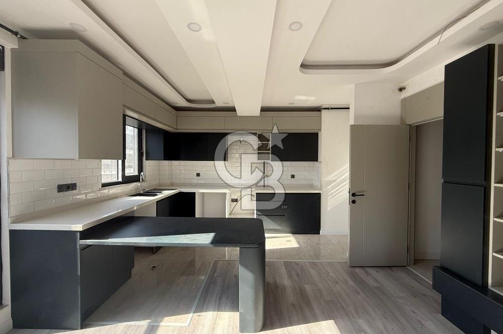 BAHÇELİEVLER LÜKS SIFIR DENİZE YÜRÜME MESAFESİNDE SATILIK 2+1