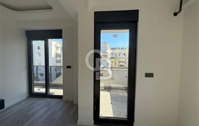 BAHÇELİEVLER LÜKS SIFIR DENİZE YÜRÜME MESAFESİNDE SATILIK 2+1