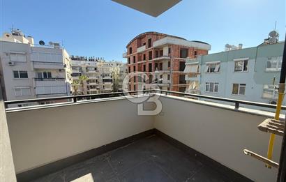 BAHÇELİEVLER LÜKS SIFIR DENİZE YÜRÜME MESAFESİNDE SATILIK 2+1