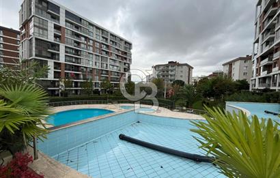 İstanbul Pendik Viaport Avm Karşısı Site içi 2+1 Geniş Satılık Daire