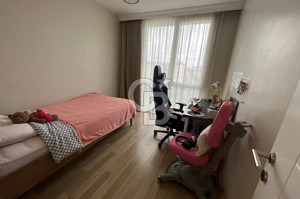 İstanbul Pendik Viaport Avm Karşısı Site içi 2+1 Geniş Satılık Daire