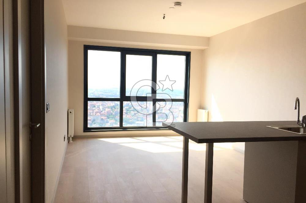 Ümraniye İnkılap  Mah.Antasya Residence da Satılık 1+1 Daire