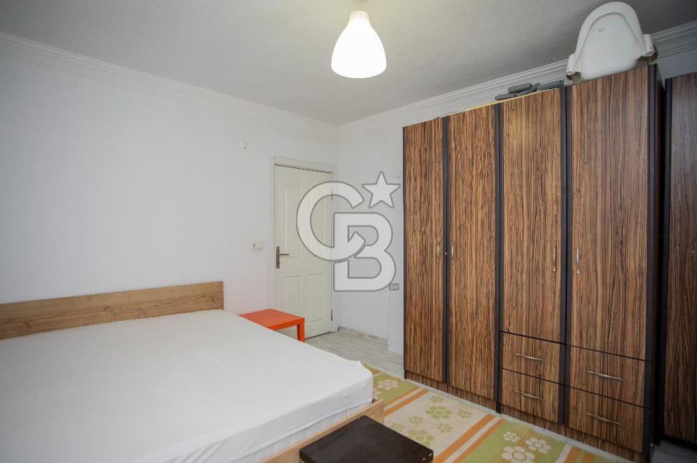 Foça Cumhuriyet Mah. Satılık 6+2 Müstakil Tripleks Villa