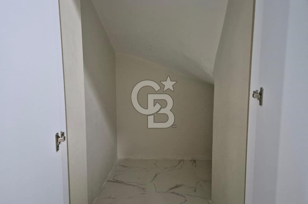 Karşıyaka Bahariye Mahallesi 3+1 Kiralık Dubleks Daire