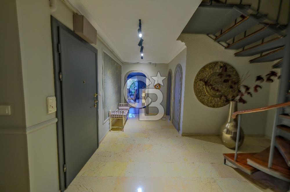 Levent Çarşıya Yürüme Mesafesinde Satılık Çatı Dubleks Daire 