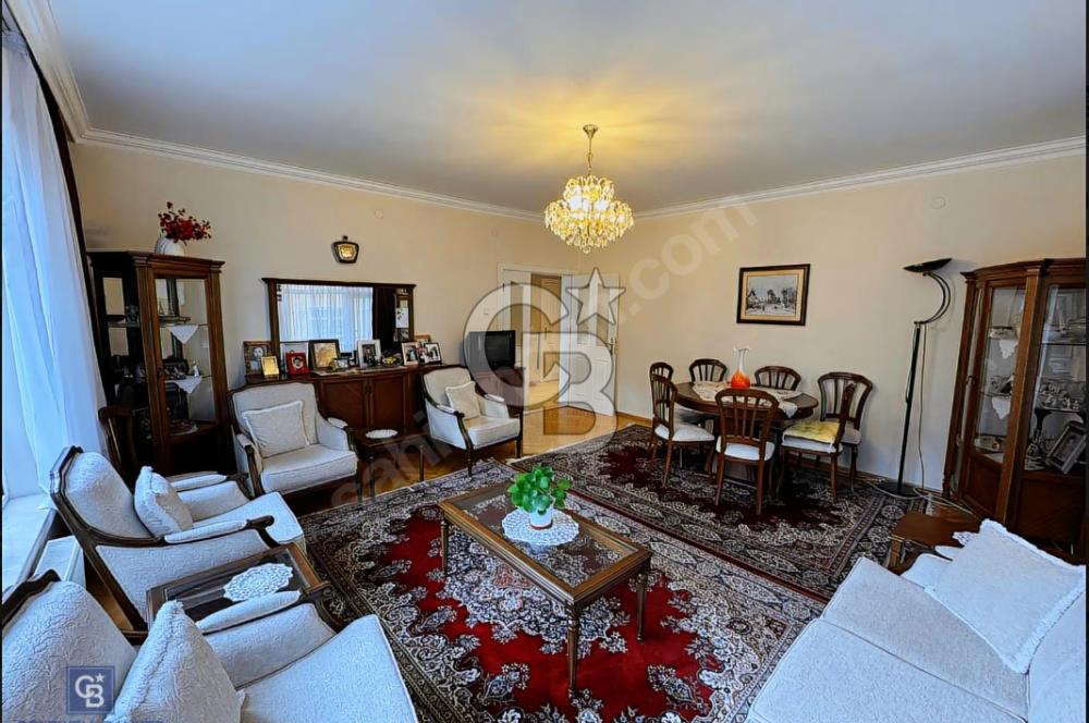 AYRANCI MAHALLESİ REŞAT NURİ CADDESİNDE SATILIK 3+1 DAİRE