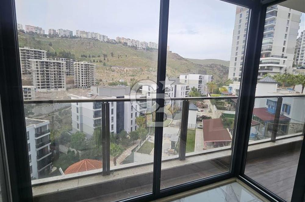 Çiğli Park Yaşam Santorini Sitesi'nde Kiralık 2+1 Daire