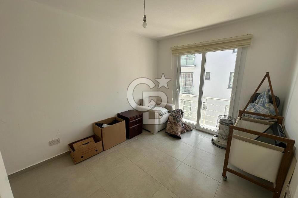 Yukarı Girne Bölgesinde Merkezi Konumda Satılık 3+1 Daire !!!