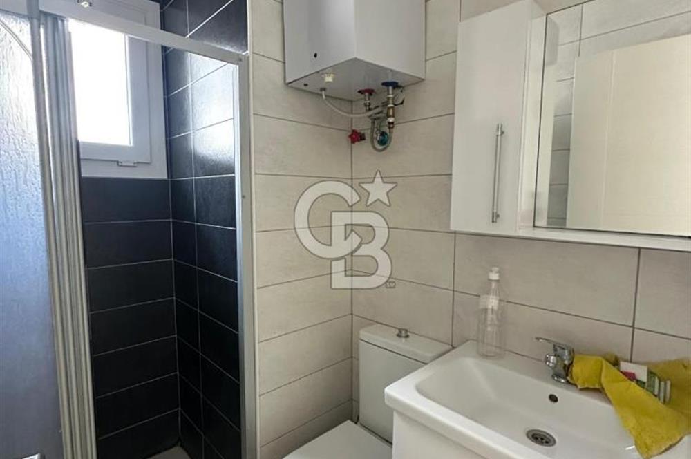 Yukarı Girne Bölgesinde Merkezi Konumda Satılık 3+1 Daire !!!