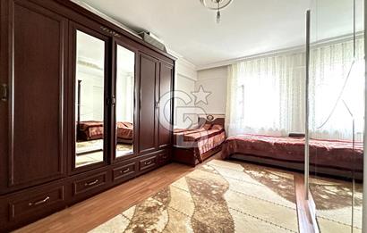 Ümraniye Şerifali Mahallesi Satılık İki Bağımsız Bölümlü Dubleks