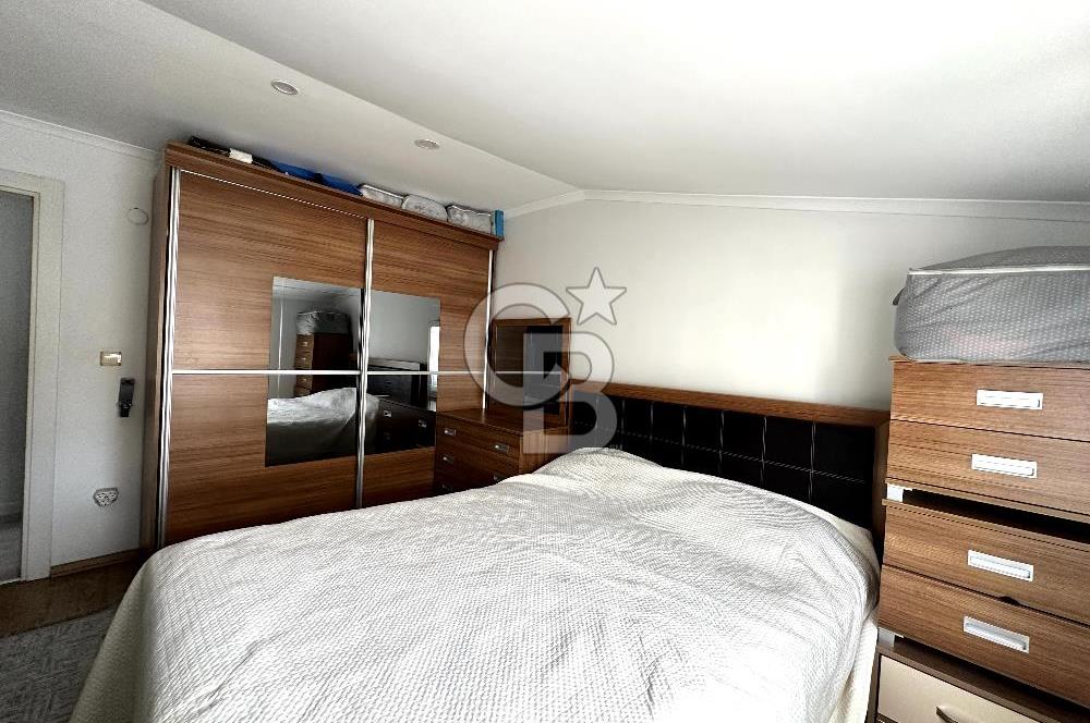 Ümraniye Şerifali Mahallesi Satılık İki Bağımsız Bölümlü Dubleks