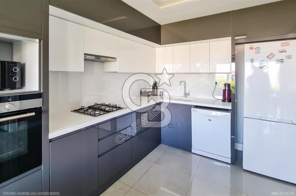 KADINLAR DENİZİ MAHALLESİNDE EŞYALI KİRALIK 2+1 DAİRE