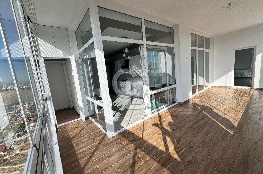 ALACAATLI VENT KULE'DE PANAROMİK MANZARALI EKSTRA YAPILI 250M2 5+1 KİRALIK DAİRE